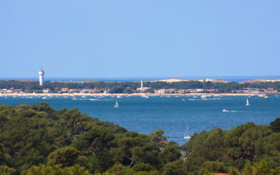 Bassin d’Arcachon, écrin marin entre dunes, forêts et villages ostréicoles